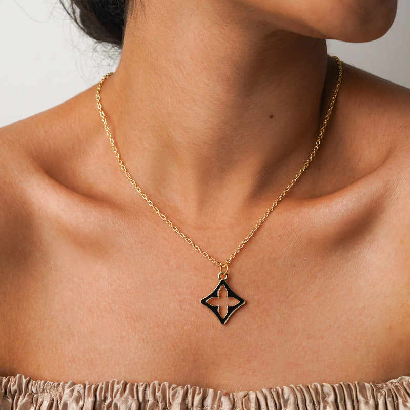 Kite Enamel Necklace CHOAL Black